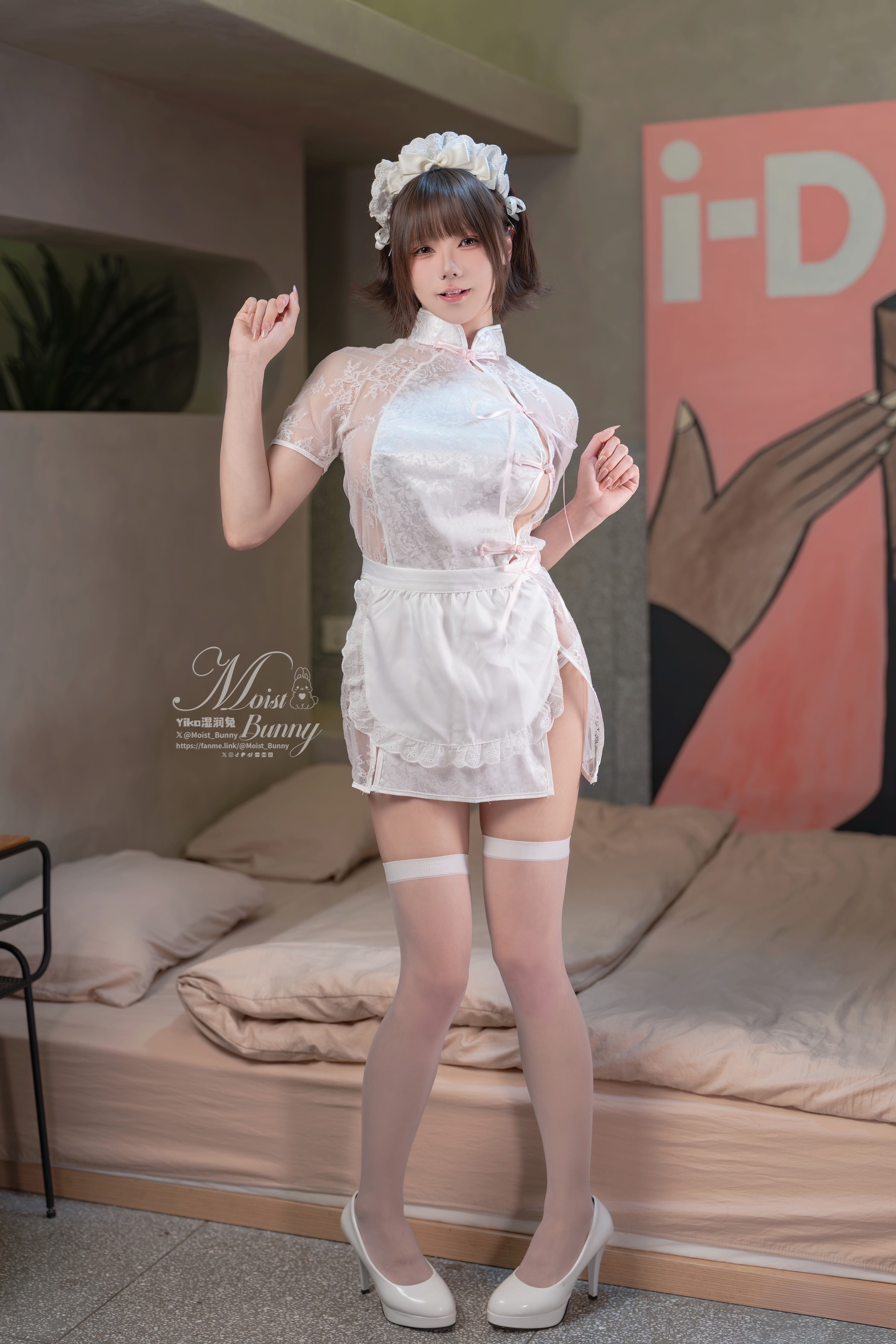 咬一口兔娘 - NO.262 (Yiko湿润兔) 2025年12月月票特典『床上管家』 [32P]-XikXak